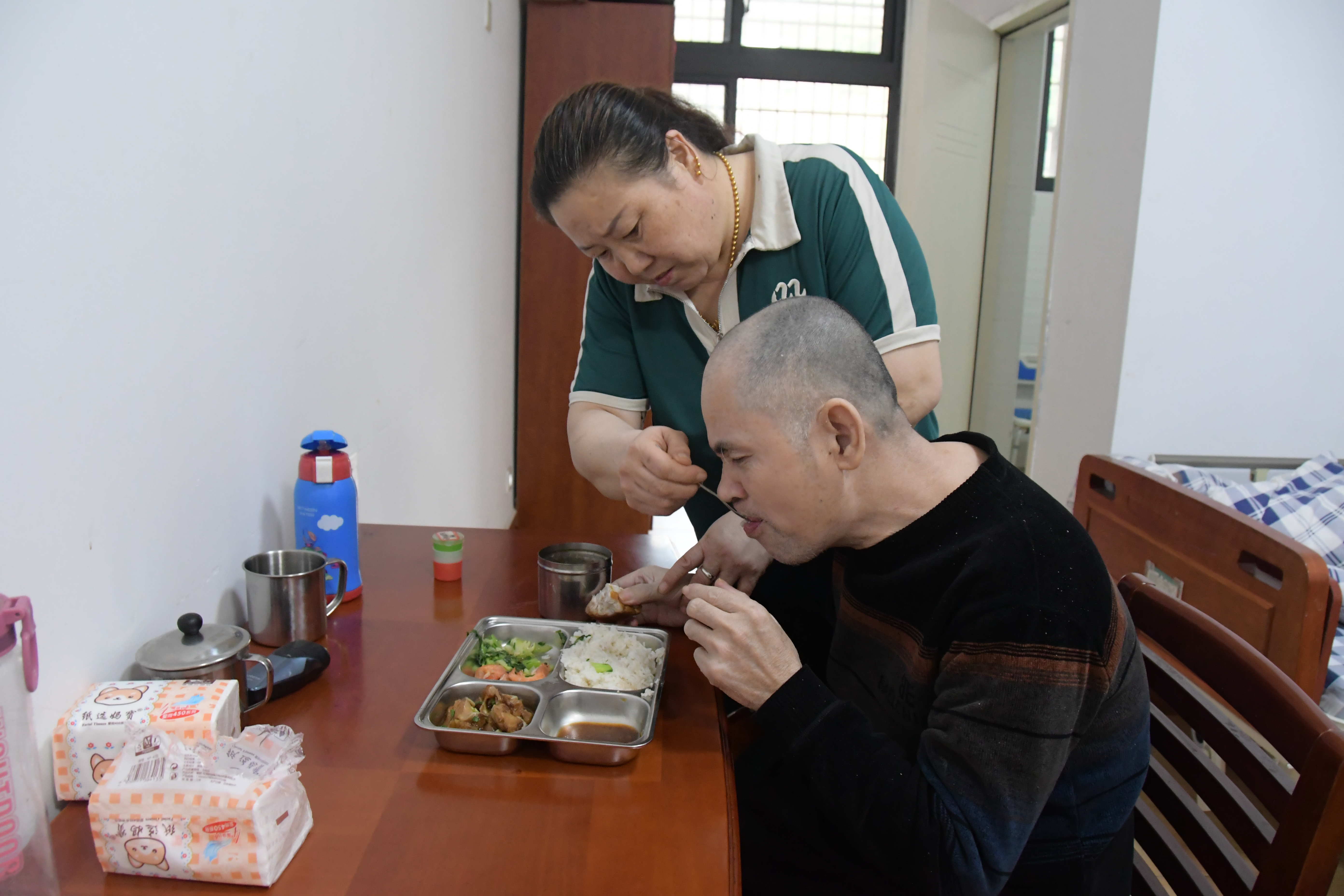 日常用餐照护